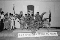 Image of sheet 19850240 photo 20: Kardinalsmesse für Miguel Obando y Bravo in Managua. 

Miguel Obando y Bravo (born 2 February 1926 in La Libertad, Chontales Department) is a Nicaraguan prelate of the Roman Catholic Church. He was the Archbishop of Managua from 1985 until his resignation on 12 March 2005. On 25 May 1985, he was selected by Pope John Paul II to be cardinal in Central America. He was one of the cardinal electors who participated in the 2005 papal conclave that elected Pope Benedict XVI. In 1986 Universidad Francisco Marroquín honored Obando with an honorary doctoral degree[1] due to his commitment to individual freedom.

Er steht im Pick-Up. In der Eisfabrik von Altagracia. Meine Nchbarin sitzt im Hof am Kochen auf dem Feuer. Im Waisenhaus la Mascota feiern die Knaben Muttertag. Sie spielen Blockflöte. Waise Waisenkinder Kriegswaisen
Managua Nicaragua 1985