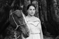 Image of sheet 19850260 photo 32: Frauenportraits in El Regadillo. Filmarbeiten von Kristina Konrad und Gabriela Baur. für «Cada dia historia» Es ist auch eine Photographin dabei, aus Esteli. Las Segovias Nicaragua 1985