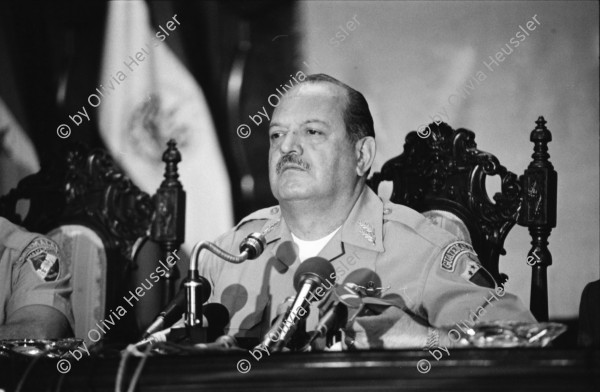 Image of sheet 19850540 photo 15: war vom 8. August 1983 bis 14. Januar 1986 guatemaltekischer Staatschef.
Óscar Humberto Mejía Victores (born December 9, 1930) was the 27th President of Guatemala from 8 August 1983 to 14 January 1986.