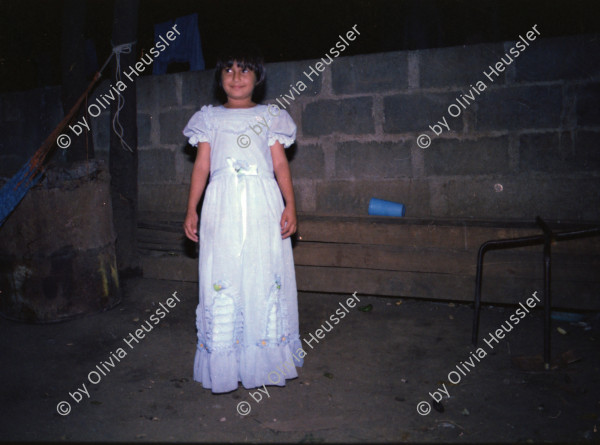 Image of sheet 19851510 photo 22: Hochzeit von ? Traute Boie nr. 6  2.v.l.