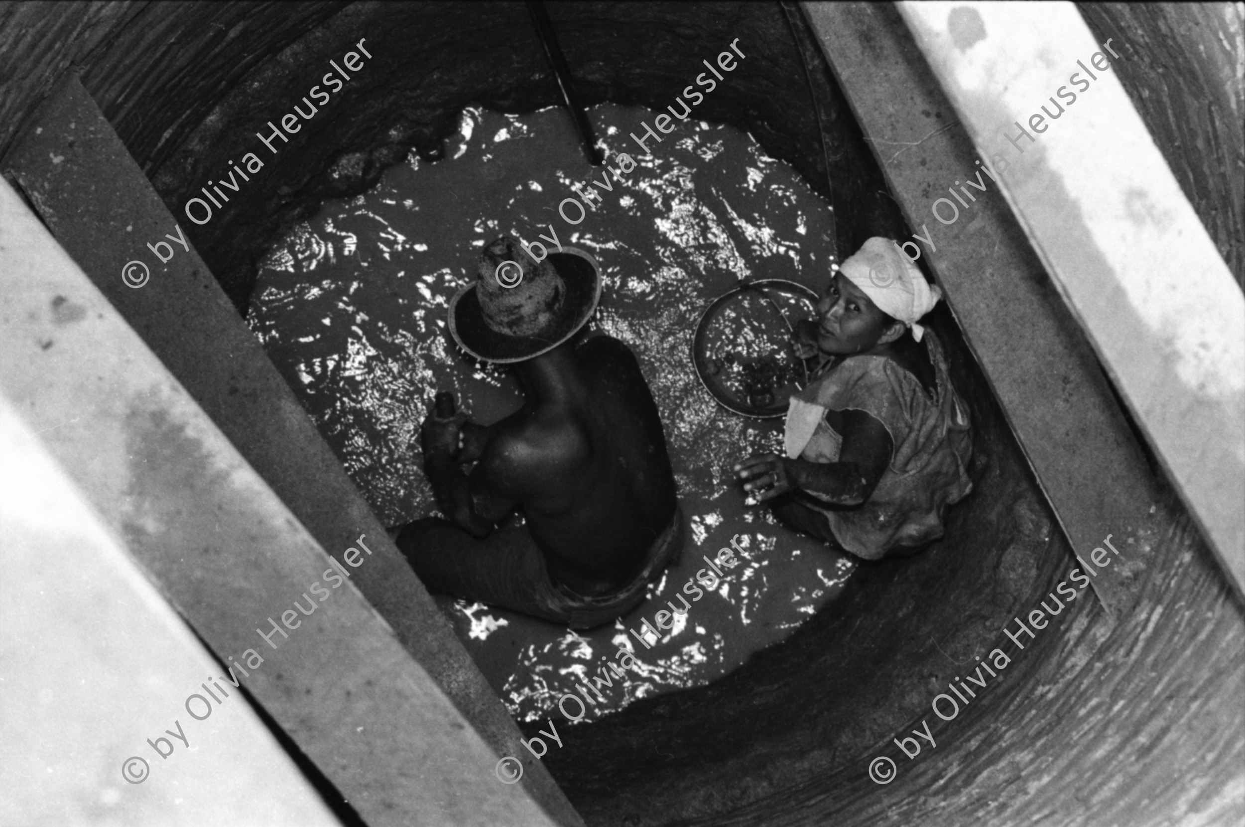 Image of sheet 19860160 photo 36: k