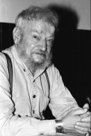 Image of sheet 19860240 photo 17: Lesung mit Georg K. Glaser, Schriftsteller im Kanzlei Xenix Filmklub, Zürich 1986.