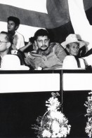 Image of sheet 19870010 photo 2: Personen. Kommandant der Revolution Sandinist Bayardo Arce, feiert am Fest Akt für den internationalen Frauentag. Nicaragua
8. März 1987 √
© 1987, OLIVIA HEUSSLER / www.clic.li