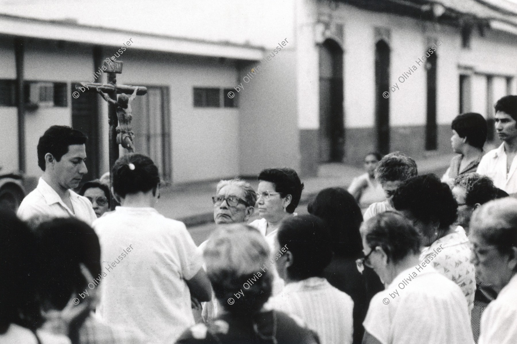 Image of sheet 19870040 photo 16: Nicaragua 1987 (Farbe Dias für SI) Osterprozession in Leon.
√ Religion Prozession Easter Procesion