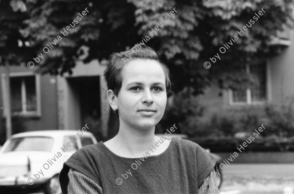 Image of sheet 19870291 photo 10: Frauen-Portraits (Pennella), Zürich 1987.