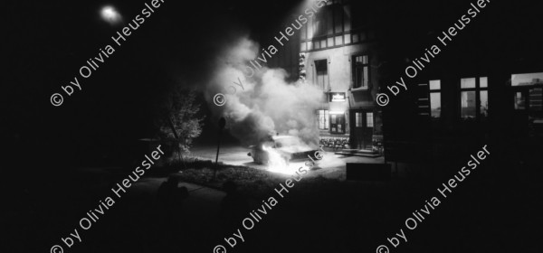 Image of sheet 19870320 photo 30: frtsg. 870310 Dreharbeiten für den Film Filou von Samir Aldin. im Gaswerk Schlieren. Feuerwehr Puppen. Polizei Fahrzeug in Flammen. TRI-X 400 Zürich Kreis 5
fünf Switzerland Schweiz Europe