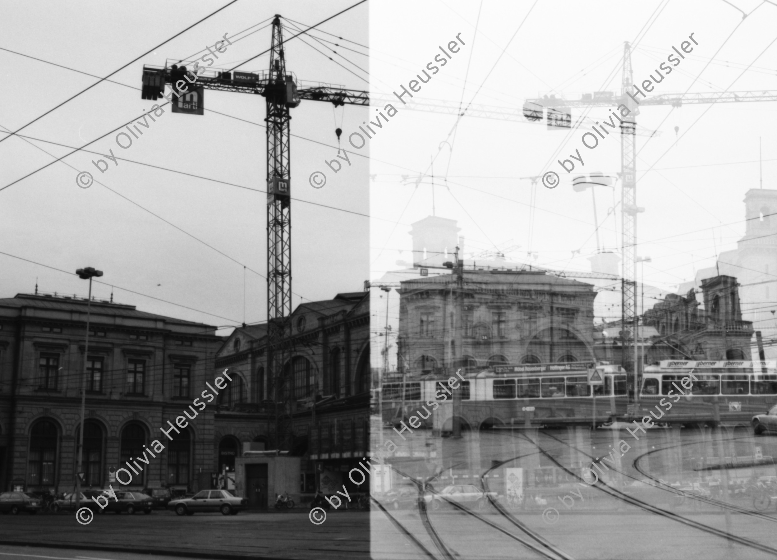 Image of sheet 19870370 photo 11: altes Bauernhaus Schulhaus, Vacherin wird angeboten. Pferd steht im Schnee. Olivia Bodo Lamparski an der Ausstellung in Wangen b. Dübendorf Kulturnäpfli, Züri-Nica Fotoasusstellung Photoausstellung Zürich Nicaragua 1987