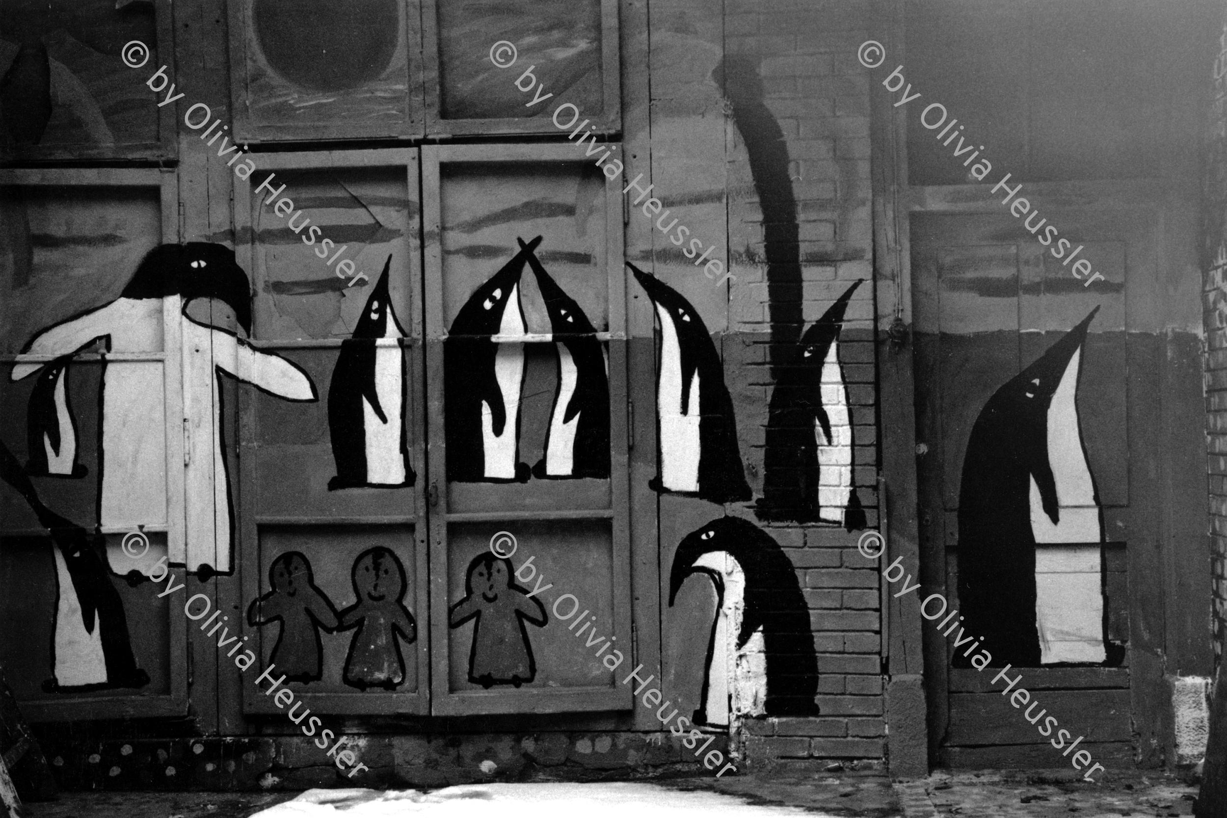Image of sheet 19880231 photo 10: ©