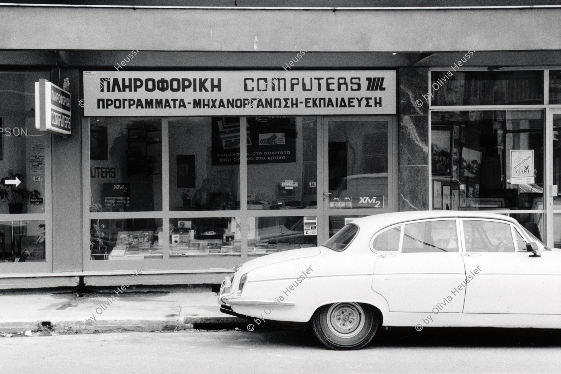 Image of sheet 19880340 photo 18: Shop Laden Computer fahrzeug Auto 
Kreta Griechenland 1988 √
Greece
©1988, OLIVIA HEUSSLER / www.clic.li