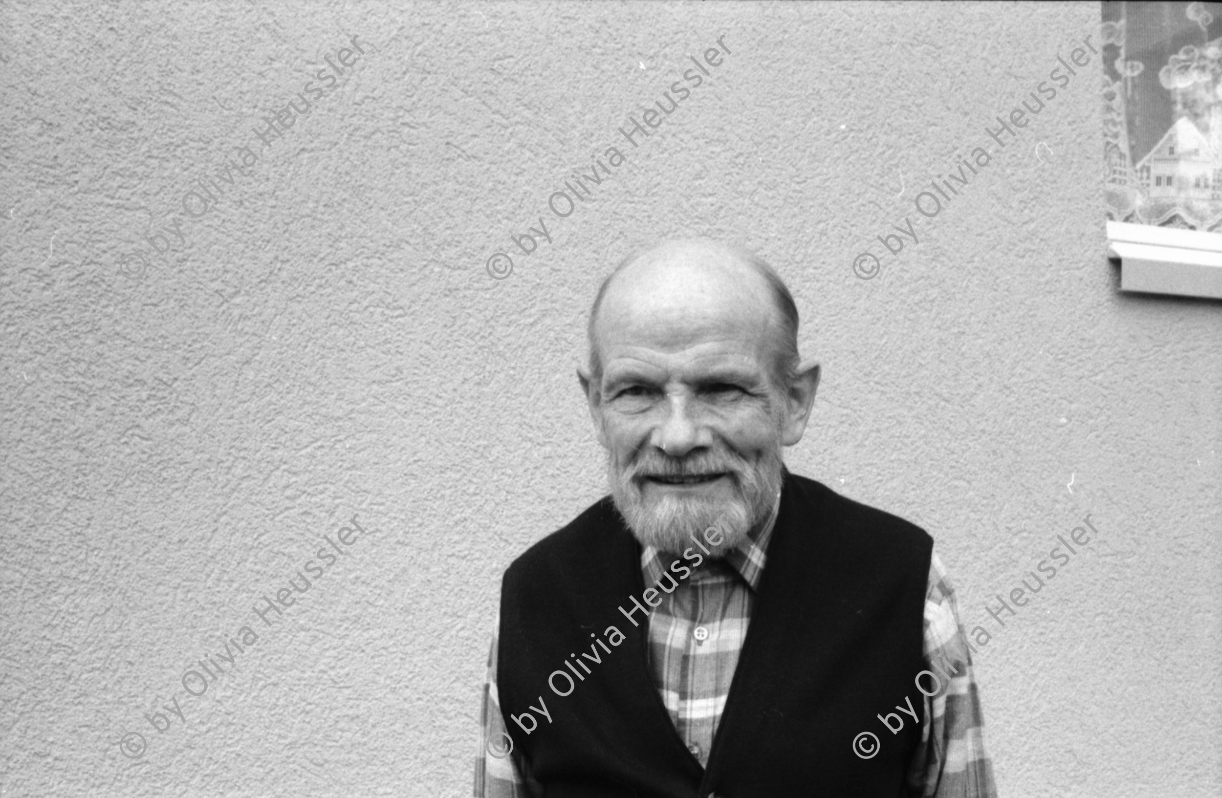 Image of sheet 19880410 photo 25: u