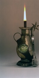 Image of sheet 19880471 photo 3: Stillleben mit Swatch Öl lampe in Form einer Birne glühbirne light bulb watch oil lamp Uhr Schweiz Zürich Switzerland Swiss Europe 4 x 5 inch sinar © 1988, Olivia Heussler √