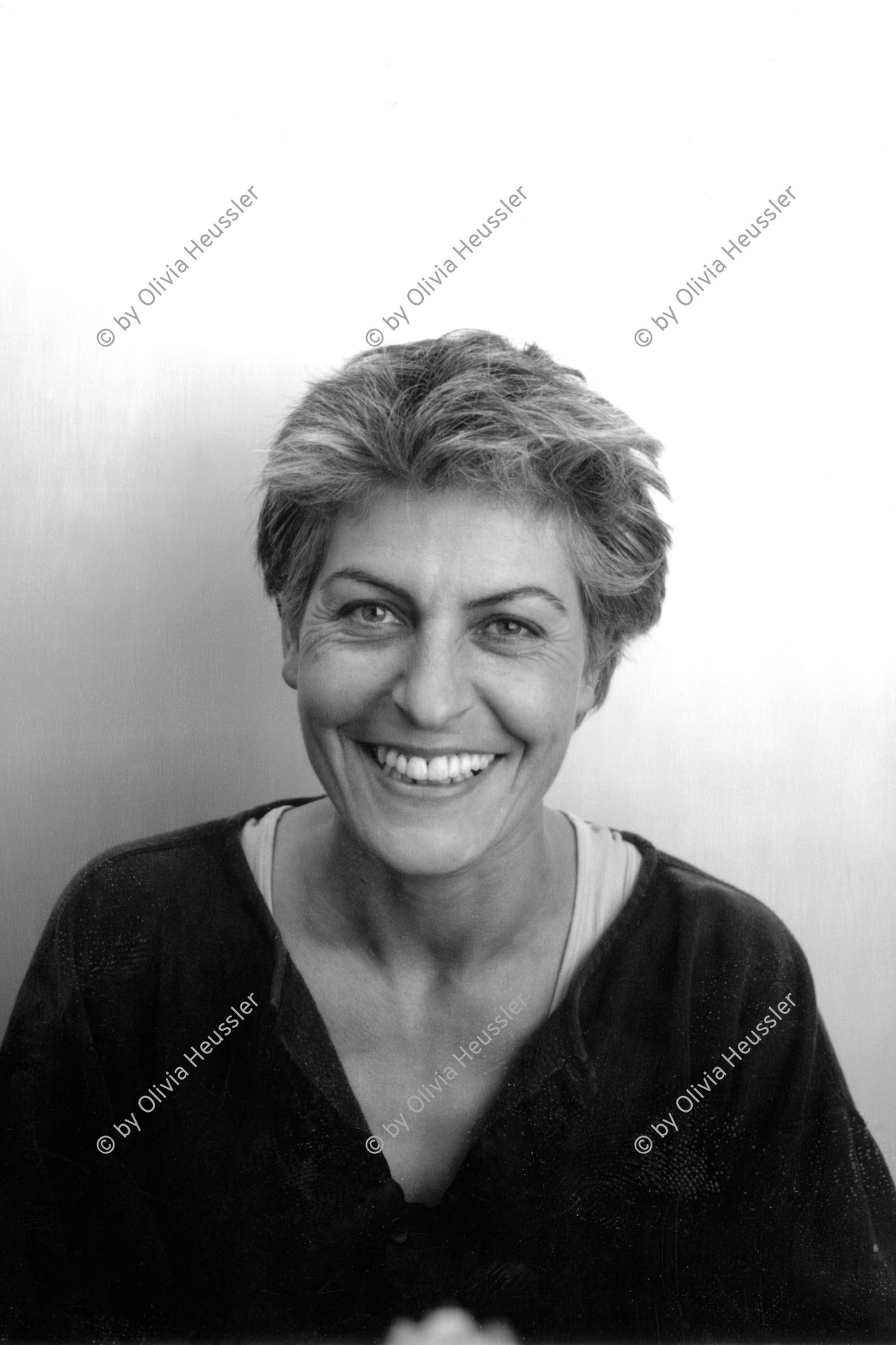 Image of sheet 19880520 photo 1: Portrait Susanne Rumpke 4 x 5 Inch Sinar
√ Zürich Erismannhof 1988