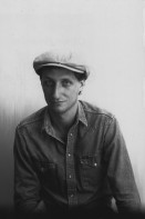Image of sheet 19880530 photo 4: Portrait Kameramann Pierre Mennel 4 x 5 Sinar Zürich Erismannhof 1988 √