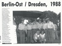 Image of sheet 19880692 photo 26: Gruppenbild mit Volkspolizisten und zwei Damen. Berlin Ost  DDR, 1988.
east germany vopo young girls man police GDR German democratic republic
√