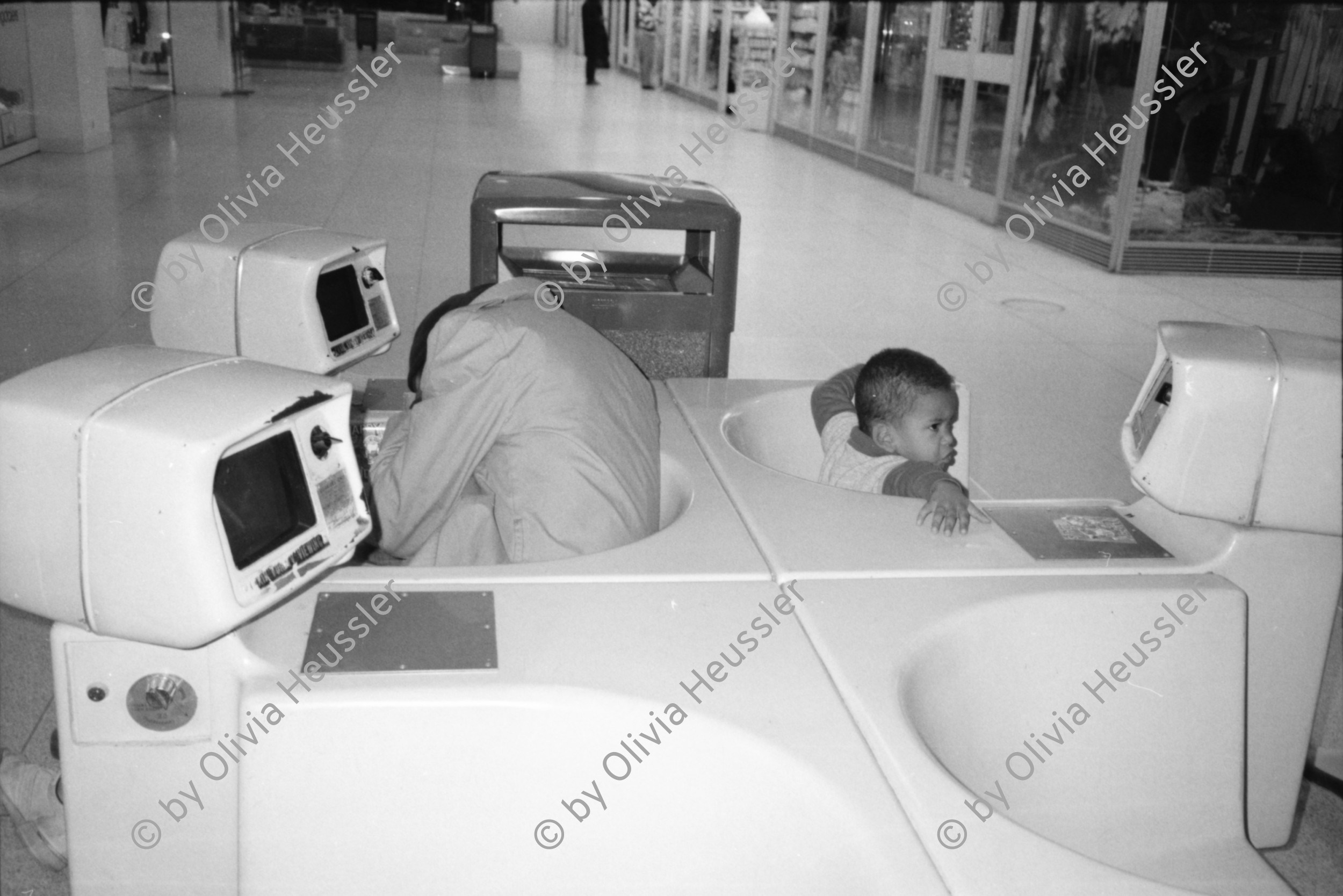 Image of sheet 19880880 photo 19: s