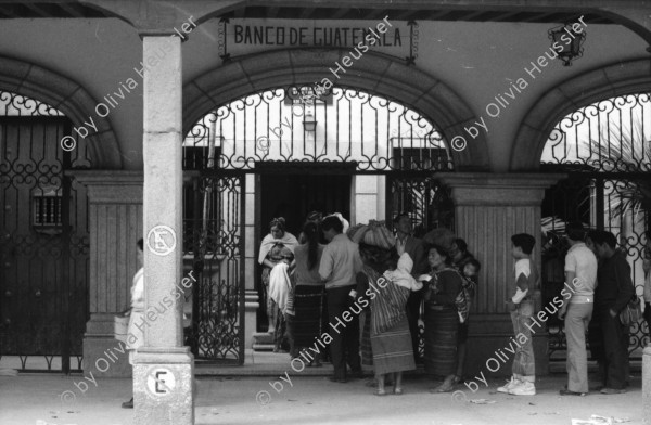 Image of sheet 19880890 photo 31: Antigua. Seminar Fundes. Guatemala 1988 √