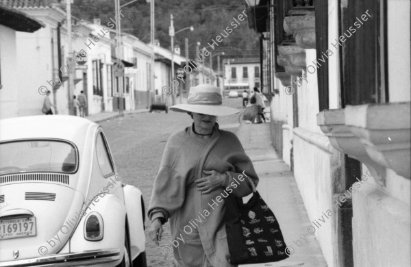 Image of sheet 19880890 photo 33: Antigua. Seminar Fundes. Guatemala 1988 √