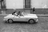 Image of sheet 19880920 photo 11: Ausfahrt im Cabriolet, Antigua Guatemala, 1988.