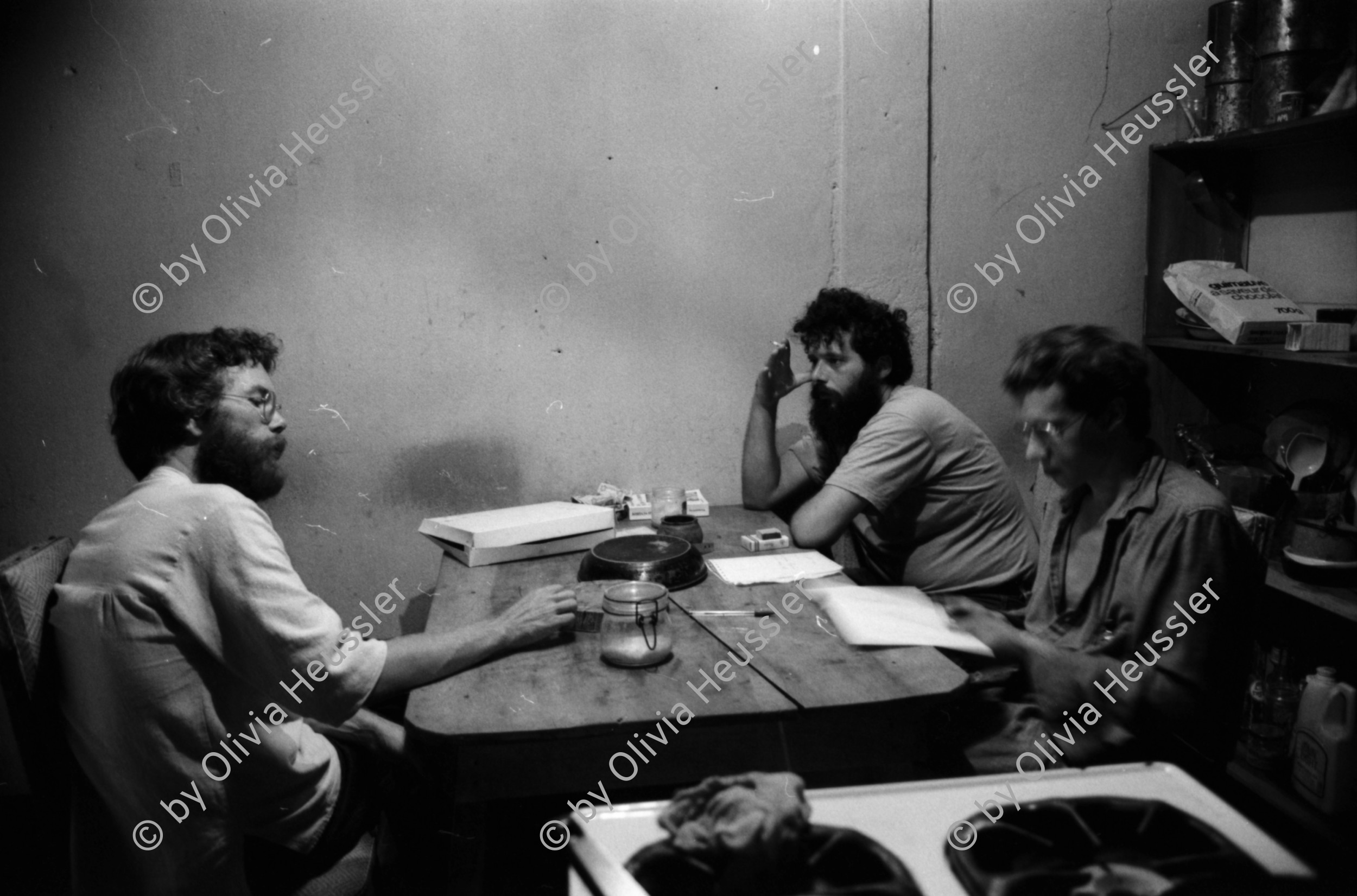 Image of sheet 19881100 photo 32: kl