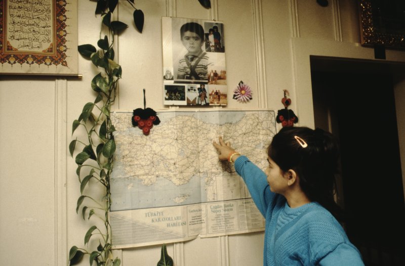 Image of sheet 19883000 photo 172: d