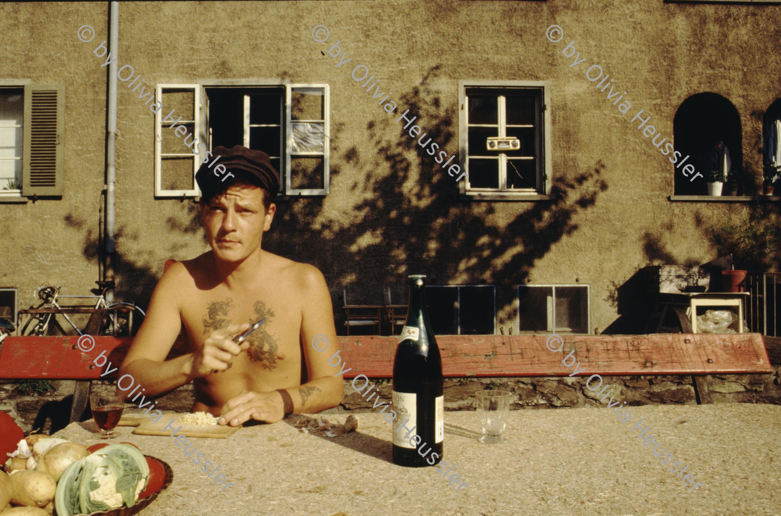 Image of sheet 19883000 photo 179: r