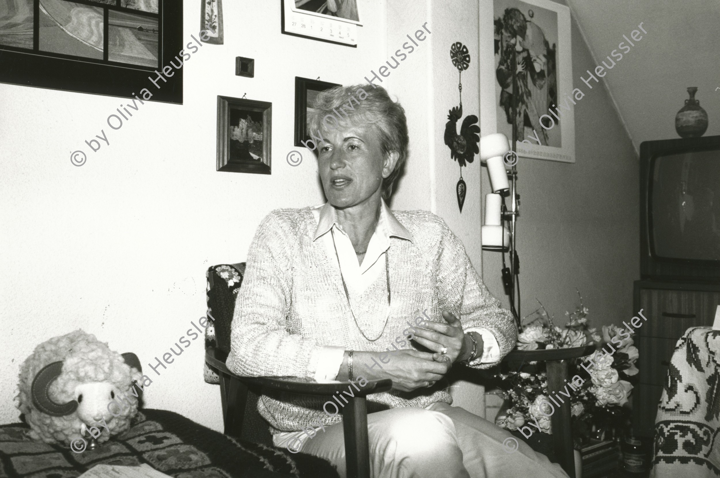 Image of sheet 19890190 photo 35: Portrait von Wohnungssuchenden für SI Ursula Hennings in deren Wohnungen. Hellmutstrasse Zürich 1989 Wohnen Wohnungsnot Aussersihl Kreis 4 √