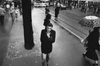 Image of sheet 19890260 photo 1: Thomas Tomo Muscionico ist Photograph und lebt in New York. 03.89 Zürich 1989 √