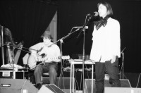 Image of sheet 19890450 photo 3: Konzert mit Fred Frith am Taktlos Festival in der Roten Fabrik, Zürich Mai 1989.