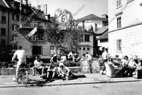 Image of sheet 19890480 photo 8: house housing protest Dreieck