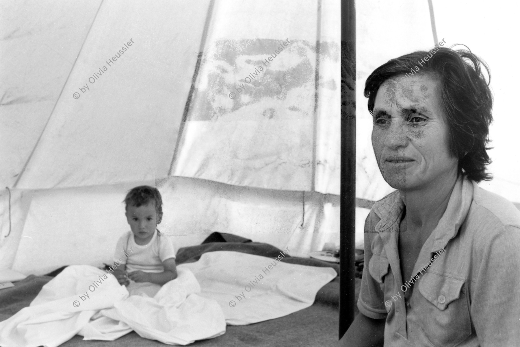 Image of sheet 19890610 photo 8: Flüchtlingslager für geflüchtete Türkisch-stämmige aus Bulgarien, Edirne 1989.