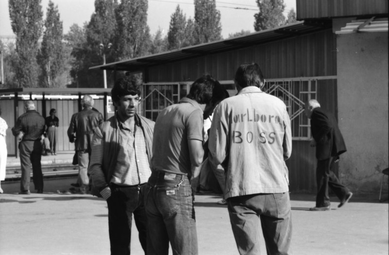 Image of sheet 19890650 photo 34: Endstation Bus Nr. 83, Sofia Bulgarien, 1989.
Boss Marlboro