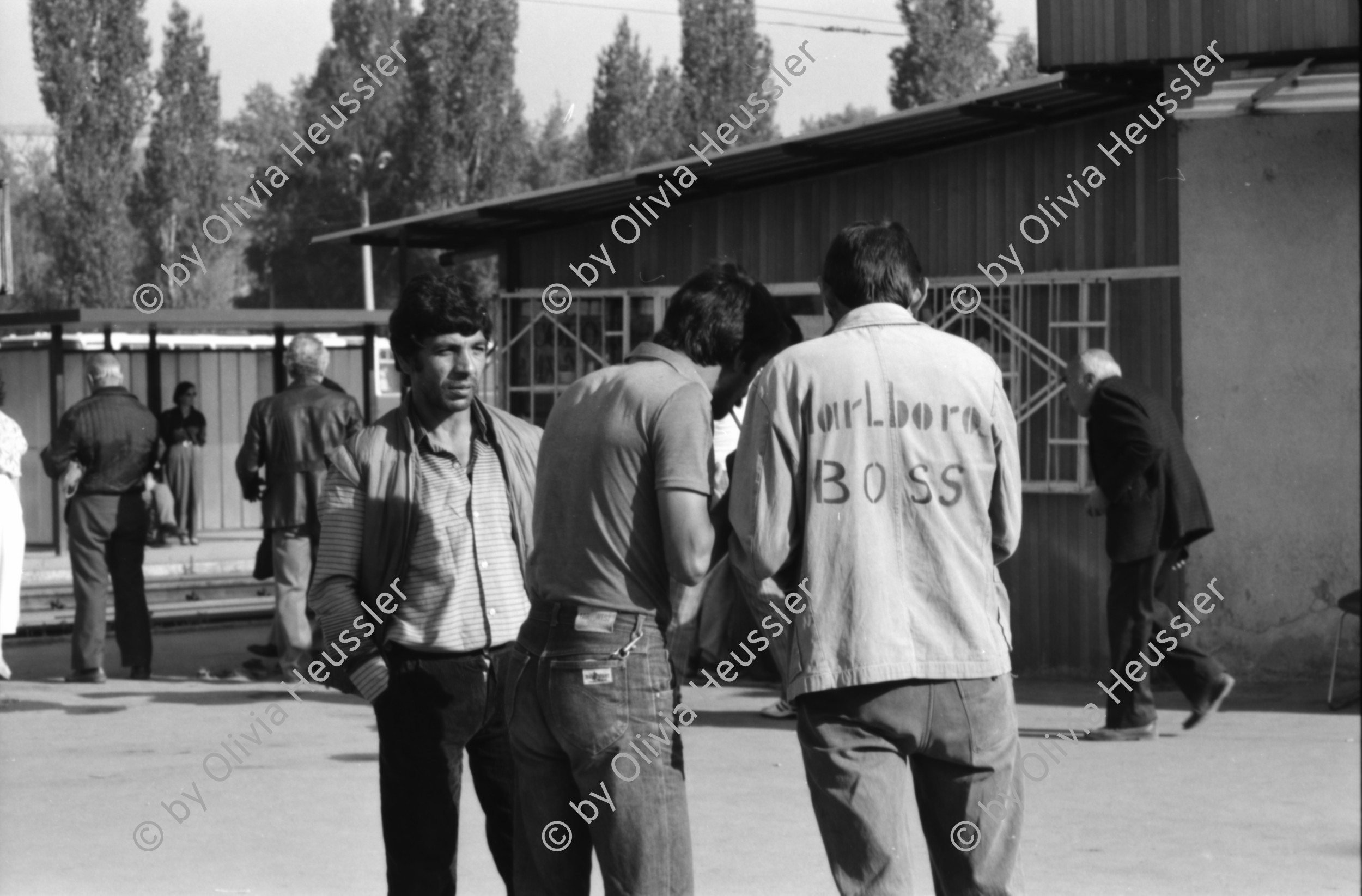 Image of sheet 19890650 photo 34: Endstation Bus Nr. 83, Sofia Bulgarien, 1989.
Boss Marlboro