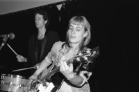 Image of sheet 19890710 photo 35: Konzert Jelly Fish Kiss in Bachs mit Anna Maria Meier und Olivier Monney (seelig) 1989.