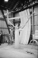 Image of sheet 19890760 photo 2: Im Atelier des Schweizer Bildhauers Schang Hutter im Solothurnischen Derendingen, Solothurn 1989. art wood holz plastiken artist sculpture Kunst
Kultur culture art sculptur artist portrait 1989