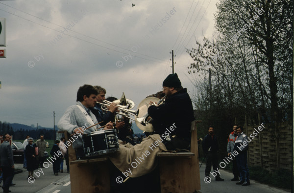 Image of sheet 19893002 photo 2: Letzte Landsgemeinde ohne Frauen, Hundwil Appenzell Ausserrhoden 1989.