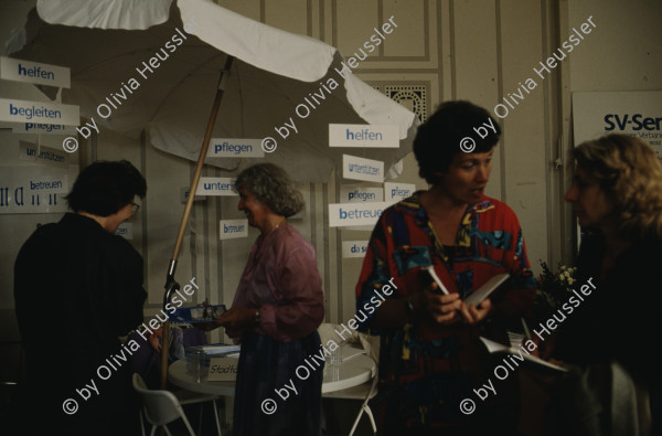 Image of sheet 19893004 photo 1: Weiterbildungs-Messe für Frauen, Volkshaus Zürich 1989.