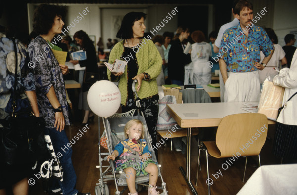 Image of sheet 19893004 photo 12: Weiterbildungs-Messe für Frauen, Volkshaus Zürich 1989.