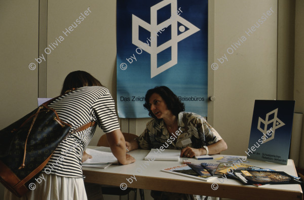 Image of sheet 19893004 photo 8: Weiterbildungs-Messe für Frauen, Volkshaus Zürich 1989.