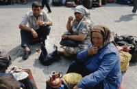 Image of sheet 19893005 photo 8: Vertriebene Türkischstämmige aus Bulgarien, Edirne 1989.