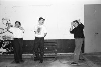 Image of sheet 19900180 photo 30: Gruppe 'Keep the Dog ' mit Fred Frith und Bob Ostertag. Portrait. FaZ und WOZ Konzert in der Roten Fabrik.