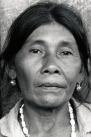 Image of sheet 19900230 photo 14: Indigena Indianerin Indio Doña Theodora portraitierte ich mehrmals in Yale. Sie hatte nach einem Contraüberfall Contras Contrarebellen ihren Mann und ihren Sohn verloren. Matagalpa 1990 Nicaragua √ Krieg War Sandinist Revolution SAH