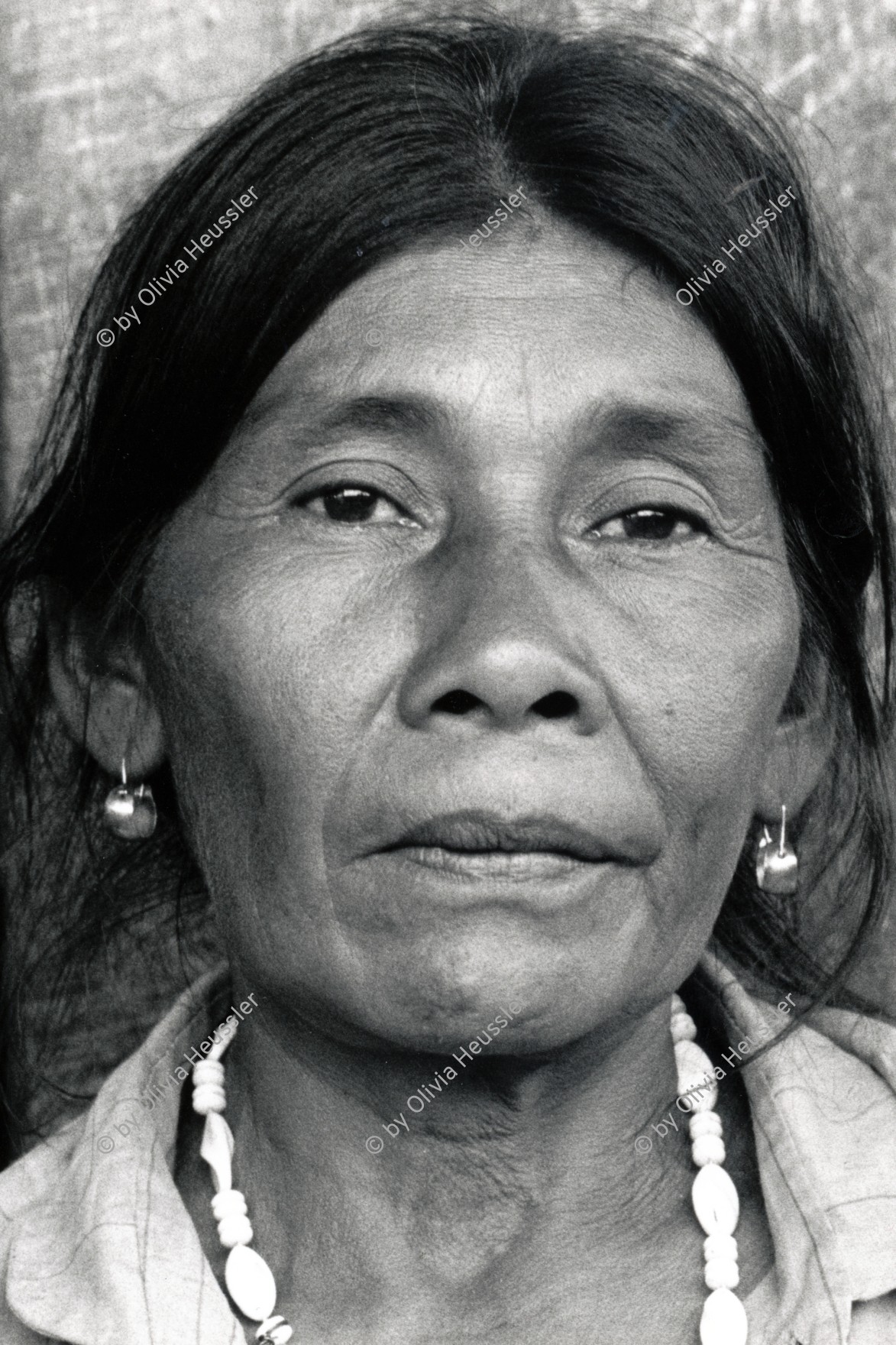 Image of sheet 19900230 photo 14: Indigena Indianerin Indio Doña Theodora portraitierte ich mehrmals in Yale. Sie hatte nach einem Contraüberfall Contras Contrarebellen ihren Mann und ihren Sohn verloren. Matagalpa 1990 Nicaragua √ Krieg War Sandinist Revolution SAH