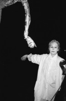 Image of sheet 19900400 photo 9: P