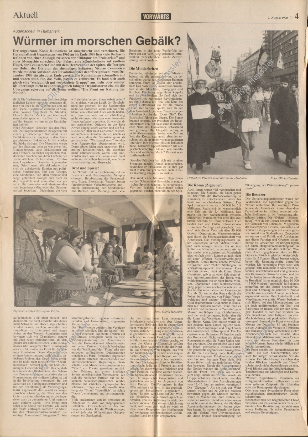 Image of sheet 19900490 photo 13: Grossmutter und Grossvater Mihay wählen zum ersten Mal in ihrem Leben in Rumänien ihre Rom Roma Romi Zigeuner Partei. Wahllokal in Sibiu. Rumänien Romania Rumaenien Wahlen Rumania 1990 √

for the first elections after 40 years. 
democratical demokratie process prozess

The Roma (Roma in Romani; Romi or Țigani in Romanian) constitute one of the largest minorities in Romania. According to the 2011 census, they number 619,007 people or 3.2% of the total population, being the second-largest ethnic minority in Romania after Hungarians. The Roma are Romania's most socially and economically disadvantaged minority, with high illiteracy levels