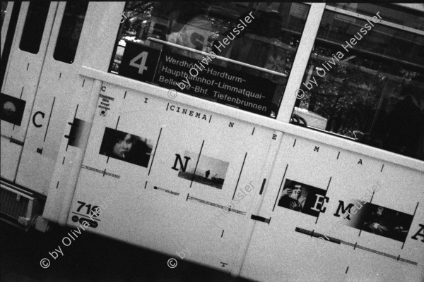 Image of sheet 19900660 photo 11: Ende der Besetzung Camp, des Protest gegen den Waffenplatz in Neuchlen Anschwilen. Die Holzplastik steht alleine da. Filmtram. Alter Mann im Tram Strassenbahn mit aufgehängter Garderobe. public transport street car. Schweiz Swiss Switzerland Zürich 1990
Plastiksack und Regenschirm. Mann steigt in Tram, Oliver Hardy auf Photographie lacht in Camera. Tram Nr. 4. vier 
Frankreich: Alsace France, Elsass, Elbach. Haus von Percy Heussler (Vater 1926) Wechselrahmen Vitrinen für Wohnhilfe Wohnbedarf. Badezimmer und Fassade, noch unfertig. 1990