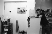 Image of sheet 19900800 photo 4: Felix von Muralt in der Genossenschaft Lookat-Photos, Zürich 1990.
