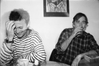 Image of sheet 19900820 photo 22: Dewe Daniel Walder Mitgründer von Recomanded Records Recrec Rec Rec 
RecRec Music was a Swiss independent record label created in 1983 by Daniel Waldner. The label was modeled on, and affiliated to, the British independent record label Recommended Records, but remained financially independent. The label went bankrupt in 1997 after the death of Waldner in 1995. music europe

und Musiker Fred Frith und Heike aus Stuttgart im Utopia. Konzert mit Mia Zabelka. Österreich 1990