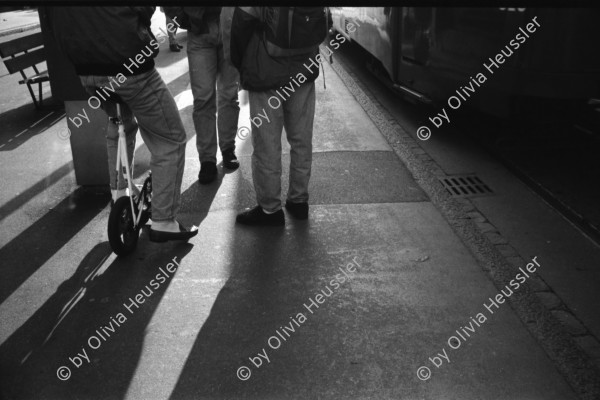 Image of sheet 19900850 photo 3: Roller, Basel 1990.