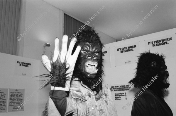 Image of sheet 19900870 photo 27: Guerilla Girls Gorilla Girls. N.Y.C. Basel Schweiz 1990

während einem Symposium über Wissenschaft und Künste in Basel.