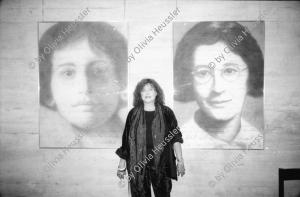 Image of sheet 19900890 photo 32: Portrait Astrid Keller-Fischer Vernissage Paulus Akademie vor Portrait Simone Weil. Nr. 30 Ruth.